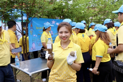 ไฟล์แนบ กปภ.สาขาสมุทรสาคร (พ) ร่วมกิจกรรมจิตอาสาพัฒนาปรับปรุงภูมิทัศน์ศาสนสถาน เนื่องในวันคล้ายวันพระราชสมภพ พระบาทสมเด็จพระเจ้าอยู่หัว