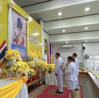 ไฟล์แนบ กปภ.สาขาพนัสนิคม ร่วมกิจกรรมเฉลิมพระเกียรติพระบาทสมเด็จพระเจ้าอยู่หัว เนื่องในโอกาสวันเฉลิมพระชนมพรรษา ๒๘ กรกฎาคม ๒๕๖๘ (พิธีเย็น)