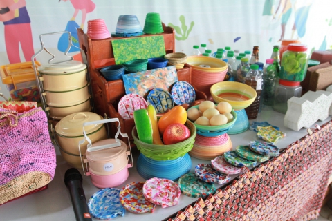 ไฟล์แนบ กปภ.เขต 1 จัดกิจกรรม ฝาสร้างศิลป์...สู่อนาคตที่ยั่งยืน เปลี่ยนขยะให้เป็นผลงานศิลปะและผลิตภัณฑ์ต่างๆ