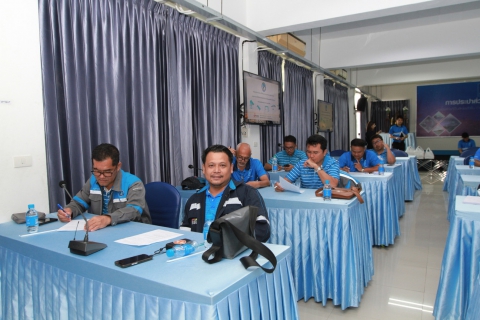 ไฟล์แนบ กปภ.ข.1 จัดการอบรมหลักสูตร ความปลอดภัยในการปฏิบัติงานเกี่ยวกับปั้นจั่นเหนือศีรษะ เพื่อเพิ่มความรู้ ความเข้าใจเกี่ยวกับแนวคิด หลักการ กฎหมาย วิธีการในการป้องกันและแก้ไขอุบัติเหตุในการทำงาน