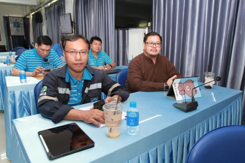 ไฟล์แนบ กปภ.ข.1 จัดการอบรมหลักสูตร ความปลอดภัยในการปฏิบัติงานเกี่ยวกับปั้นจั่นเหนือศีรษะ เพื่อเพิ่มความรู้ ความเข้าใจเกี่ยวกับแนวคิด หลักการ กฎหมาย วิธีการในการป้องกันและแก้ไขอุบัติเหตุในการทำงาน