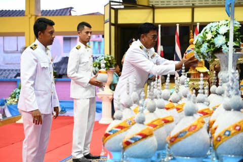 ไฟล์แนบ กปภ.สาขาเวียงสระ เข้าร่วมพิธีถวายเครื่องราชสักการะและวางพานพุ่ม และพิธีจุดเทียนถวายพระพรชัยมงคลฯ เบื้องหน้าพระฉายาลักษณ์ สมเด็จพระนางเจ้าสิริกิติ์ พระบรมราชินีนาถ พระบรมราชชนนีพันปีหลวง ๑๒ สิงหาคม ๒๕๖๘