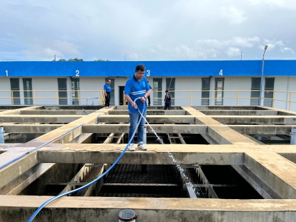 ไฟล์แนบ กปภ.สาขากาญจนบุรี ทำกิจกรรมล้างถังตกตะกอน และกิจกรรม 5ส. โรงกรองน้ำขนาด 600 ลบ.ม./ชม. สถานีผลิตน้ำแม่ข่ายกาญจนบุรี