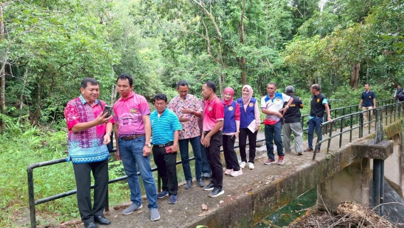 ไฟล์แนบ กปภ.สาขานราธิวาส ร่วมกับ กปภ.ข.5 ประชุมการป้องกันและแก้ไขปัญหาการขาดแคลนน้ำของประชาชนในพื้นที่อำเภอเจาะไอร้อง