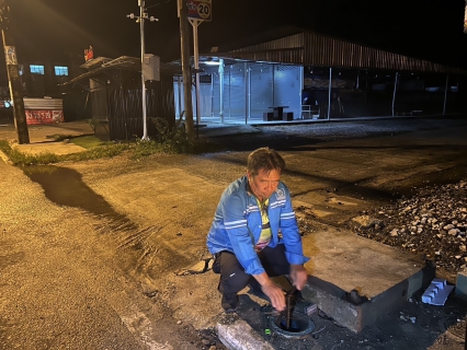 ไฟล์แนบ กปภ.สาขาขนอม ลงพื้นที่ปฏิบัติงานลดน้ำสูญเสีย โดยวิธี Step Test mm-03  บริเวณพื้นที่ให้บริการสถานีจ่ายน้ำท้องเนียน ต.ท้องเนียน อ.ขนอม จ.นครศรีธรรมราช ตามแผนปฏิบัติการลดน้ำสูญเสีย