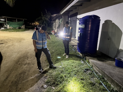 ไฟล์แนบ กปภ.สาขาเกาะพะงัน ร่วมกันลงพื้นที่สำรวจเพื่อค้นหาท่อแตก-รั่ว ในพื้นที่จ่ายน้ำ MM03 บริเวณบ้านหินสองก้อน หมู่ที่ 1 ตำบลบ้านใต้ อำเภอเกาะพะงัน จังหวัดสุราษฎร์ธานี