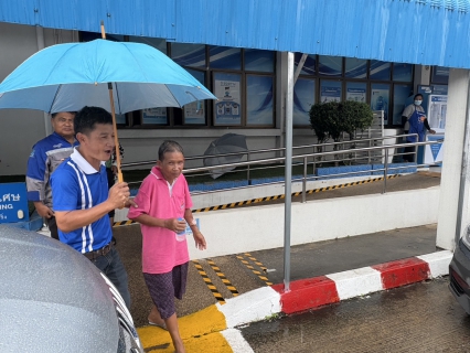 ไฟล์แนบ กปภ.สาขาขอนแก่น (พ) ห่วงใยลูกค้าประชาชน ช่วยเหลือคุณยายผู้สูงอายุ โดยการขับรถไปส่งถึงบ้านอย่างปลอดภัย