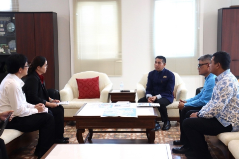 ไฟล์แนบ กปภ.สาขาภูเก็ต เข้าพบผู้ว่าราชการจังหวัดภูเก็ต หารือการศึกษาทบทวนความเหมาะสมโครงการผลิตและส่งน้ำประปาจากเขื่อนรัชชประภา