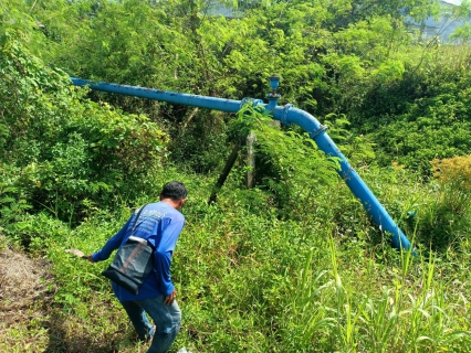 ไฟล์แนบ กปภ.สาขาคลองท่อม ลงพื้นที่สำรวจเพื่อค้นหาท่อแตก-รั่ว 