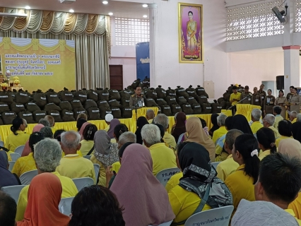 ไฟล์แนบ การประปาส่วนภูมิภาคสาขาคลองท่อมอบน้ำดื่มบรรจุขวดตราสัญลักษณ์ กปภ. จำนวน 1,400 ขวด ประจำจุดบริการน้ำดื่มเพื่อบริการประชาชนที่เข้าร่วมโครงการสืบสานพระราชปณิธาน ให้ความรู้ประชาชนและเยาวชน พร้อมออกหน่วยให