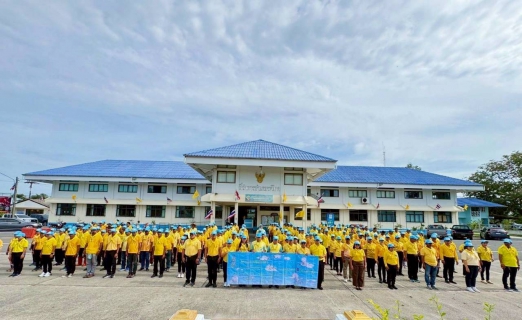 ไฟล์แนบ กปภ.สาขาระโนดร่วมกิจกรรมจิตอาสาพัฒนา ถวายพระราชกุศล   พระบาทสมเด็จพระปรเมนทรมหาอานันทมหิดล พระอัฐมรามาธิบดินทร   เนื่องในโอกาสวันพระราชสมภพ ครบ 100 ปี (20 กันยายน 2568)  พร้อมสนับสนุนน้ำดื่มบรรจุขวด ตราสัญลักษณ์ กปภ. 