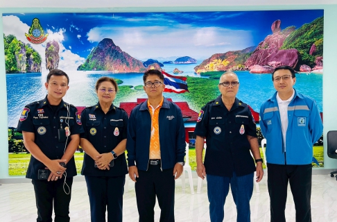 ไฟล์แนบ กปภ.สาขาตะกั่วป่า สนับสนุนน้ำดื่มบรรจุขวดตราสัญลักษณ์ กปภ. ภายใต้โครงการกปภ.น้ำใจ(PWA Care) ให้กับศูนย์การศึกษาพิเศษ 