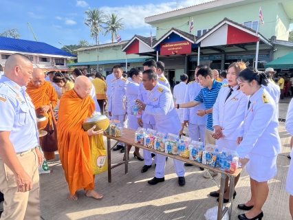 ไฟล์แนบ กปภ.สาขาท่าตะโก เข้าร่วมพิธีทำบุญตักบาตร และวางพวงมาลา เนื่องใน วันนวมินทรมหาราช 13 ตุลาคม 2568