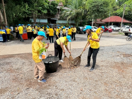 ไฟล์แนบ กปภ.สาขากาญจนดิษฐ์ เข้าร่วมกิจกรรม"จิตอาสาพัฒนาและปลูกต้นไม้ เนื่องในโอกาสวันสวรรคตพระบาทสมเด็จพระบรมชนกาธิเบศร มหาภูมิพลอดุลยเดชมหาราช บรมนาถบพิตร 13 ตุลาคม 2568