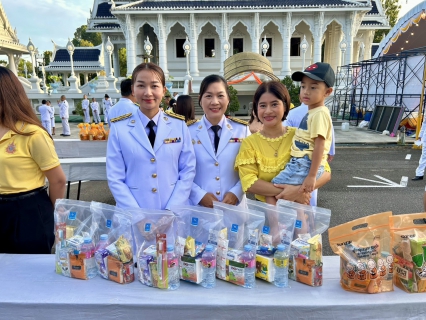 ไฟล์แนบ กปภ.สาขากระบี่ ร่วมกิจกรรมพิธีทำบุญตักบาตร และ พิธีวางพวงมาลา เนื่องในวันนวมินทรมหาราช 