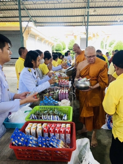 ไฟล์แนบ นายปกรณ์ บัวทอง ผู้จัดการการประปาส่วนภูมิภาคสาขาปากท่อ และนางสาวสมฤดี สำราญรมณ์ หัวหน้างานอำนวยการ พร้อมด้วยพนักงานในสังกัด เข้าร่วมพิธีกิจกรรมน้อมรำลึกในพระมหากรุณาธิคุณ เนื่องในวันคล้ายวันสวรรคตพระบาทสมเด็จพระบรมชนกาธิเบศร มหาภูมิพลอดุลยเดชมหาราช บรมนาถบพิตร