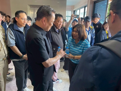 ไฟล์แนบ กปภ.เขต 10 และ กปภ.สาขาตะพานหิน ร่วมต้อนรับ นายกรัฐมนตรี ลงพื้นที่ติดตามสถานการณ์น้ำ ณ อ.ตะพานหิน จ.พิจิตร