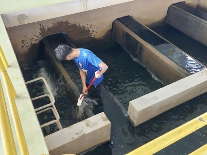 ไฟล์แนบ การประปาส่วนภูมิภาคสาขากุยบุรี ล้างถังตกตะกอนตามแผนงาน โครงการ "การบริหารจัดการน้ำสะอาด" (WSP)