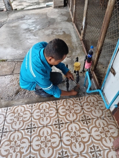 ไฟล์แนบ กปภ.สาขากำแพงเพชร บริการฉับไว! แก้ไขท่อหลุดบริเวณมาตรวัดน้ำ ลูกค้าประทับใจความรวดเร็ว