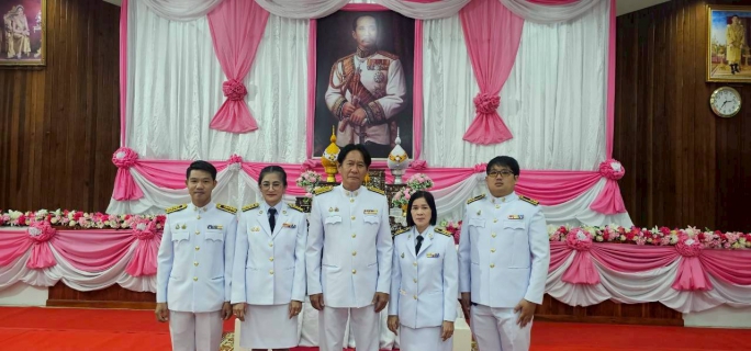 ไฟล์แนบ กปภ.สาขาท่ามะกา เข้าร่วมพิธีวางพวงมาลา กิจกรรมน้อมรำลึกเนื่องในวันคล้ายวันสวรรคต พระบาทสมเด็จพระจุลจอมเกล้าเจ้าอยู่หัว  วันพฤหัสบดี ที่ 23 ตุลาคม 2568