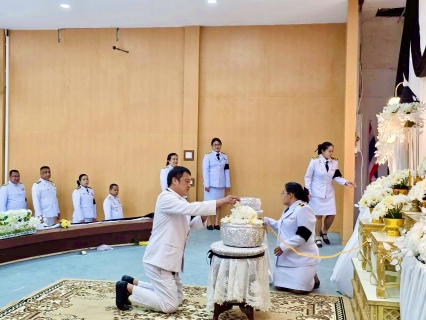 ไฟล์แนบ กปภ.สาขาแม่สอด เข้าร่วมพิธีถวายน้ำสรงพระบรมศพเบื้องหน้าพระฉายาลักษณ์ สมเด็จพระนางเจ้าสิริกิติ์ พระบรมราชินีนาถ พระบรมราชชนนีพันปีหลวง