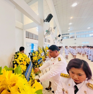 ไฟล์แนบ กปภ.สาขาวัฒนานคร เข้าร่วมพิธีทำบุญตักบาตรและพิธีวางพวงมาลา ถวายเป็นพระราชกุศล เนื่องในวันนวมินทรมหาราช 13 ตุลาคม 2568