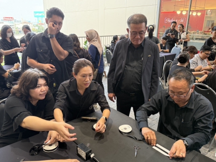 ไฟล์แนบ กปภ.สาขานครปฐม ร่วมกิจกรรม ทำโบว์ไว้อาลัย เพื่อแสดงความอาลัยและน้อมรำลึกในพระมหากรุณาธิคุณ