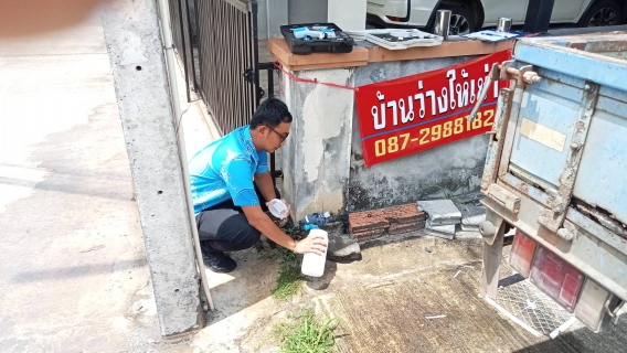 ไฟล์แนบ กปภ.สาขากาญจนดิษฐ์ ลงพื้นที่สุ่มน้ำประปา บริเวณบ้านผู้ใช้น้ำหมู่บ้านในเมืองใหม่ ม.15 ต.ปากแพรก อ.ดอนสัก จังหวัดสุราษฎร์ธานี พื้นที่สถานีผลิตน้ำวิภาวดี(บ้านใน) โดยเก็บตัวอย่างน้ำจากก๊อกน้ำที่บ้านของผู้ใช้น้ำไปตรวจสอบคุณภาพน้ำ