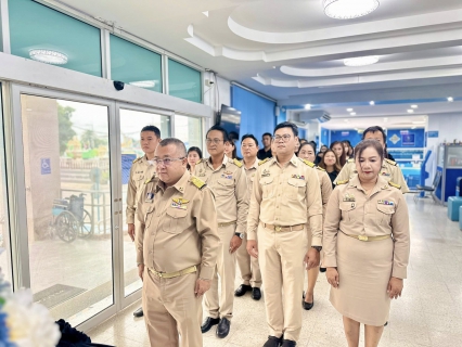 ไฟล์แนบ กปภ.สาขาสมุทรสาคร (พ) ร่วมลงนามถวายความอาลัยเบื้องหน้าพระฉายาลักษณ์ สมเด็จพระนางเจ้าสิริกิติ์ พระบรมราชินีนาถ พระบรมราชชนนีพันปีหลวง