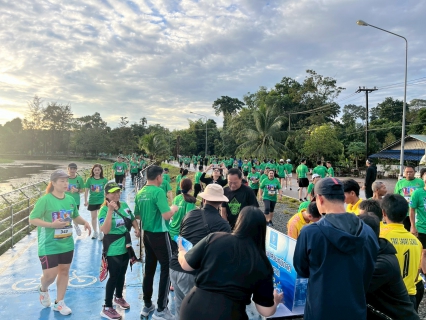 ไฟล์แนบ การประปาส่วนภูมิภาคสาขาตราด สนับสนุนน้ำดื่มตราสัญลักษณ์ กปภ.ในกิจกรรมออกกำลังกายภายใต้ โครงการแสงนำใจไทยทั้งชาติ เดิน วิ่ง ปั่น ป้องกันอัมพาต ครั้งที่ 11 เฉลิมพระเกียรติ จังหวัดตราด 