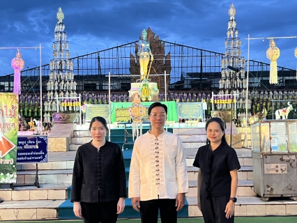 ไฟล์แนบ การประปาส่วนภูมิภาคสาขาลำพูน โดยนายศุภกฤษณ์ จันทร์ศุภเสน ผู้จัดการการประปาส่วนภูมิภาคสาขาลำพูน ร่วมพิธีทำบุญอุทิศถวายโคมแด่พระนางจามเทวี เนื่องในเทศกาลโคมหลากสี สักการะพระนางจามเทวี ประจำปี 2568 วันที่ 3 พฤศจิกายน 2568 เทศบาลเมืองลำพูน จัดพิธีทำบุญอุทิศถวายโคมแด่พระนางจามเทวี ประจำปี 2568 เนื่องในเทศกาลโคมหลากสี สักการะพระนางจามเทวี เพื่ออนุรักษ์และสืบสานประเพณี วัฒนธรรมท้องถิ่น สะท้อนถึงความเชื่อของชาวล้านนาที่เชื่อว่า โคม เป็นเครื่องส่องสว่างนำทางให้กับชีวิต เพื่อสักการะสิ่งศักดิ์สิทธิ์ในช่วงเทศกาลยี่เป็ง