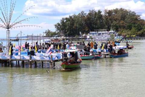 ไฟล์แนบ การประปาส่วนภูมิภาคสาขาปากน้ำประแสร์ ร่วมงานสืบสานประเพณีทอดผ้าป่ากลางน้ำ 