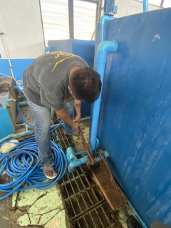 ไฟล์แนบ กปภ.สาขากาญจนบุรี ทำกิจกรรมบำรุงรักษาระบบจ่ายสารเคมี สำหรับควบคุมคุณภาพน้ำให้ได้มาตรฐานคุณภาพน้ำ กปภ. เพื่อเตรียมการรับสถานการณ์น้ำขุ่น เนื่องจากน้ำท่วมฉับพลัน น้ำป่าไหลหลาก 