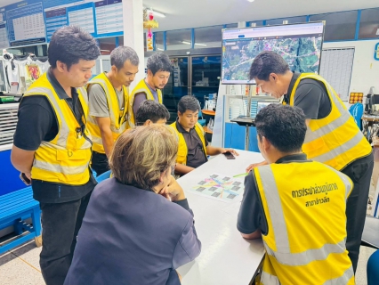 ไฟล์แนบ การประปาส่วนภูมิภาคสาขาอ่าวลึก ลงพื้นที่ออกสำรวจค้นหาท่อแตก  รั่ว ในพื้นที่ อ.อ่าวลึก จ.กระบี่