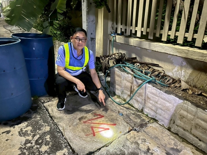 ไฟล์แนบ กปภ.สาขาปราณบุรี ลงพื้นที่ค้นหาท่อแตกรั่ว (ALC) พร้อมตรวจสอบแรงดันน้ำ บริเวณ หมู่ 2 ต.วังก์พง อ.ปราณบุรี จ.ประจวบคีรีขันธ์ เพื่อแก้ไขปัญหาน้ำประปาไหลอ่อน -ไม่ไหลในพื้นที่