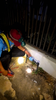 ไฟล์แนบ กปภ.สาขาเพชรบุรี ดำเนินกิจกรรมลดน้ำสูญเสีย ค้นหาท่อแตกรั่วและผูกลวดตีตรามาตร