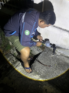 ไฟล์แนบ กปภ.สาขาเพชรบุรี ดำเนินกิจกรรมลดน้ำสูญเสีย ค้นหาท่อแตกรั่วและผูกลวดตีตรามาตร