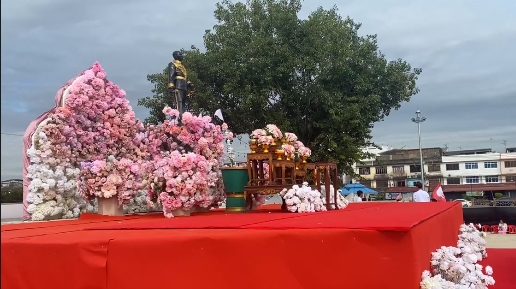 ไฟล์แนบ กปภ.สาขารังสิต(พ) ร่วมพิธีวางพานพุ่มน้อมรำลึก 129 ปี เสด็จพระราชดำเนินเปิดประตูน้ำจุฬาลงกรณ์ 