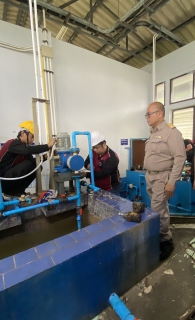 ไฟล์แนบ กปภ.สาขากาญจนบุรี ทำกิจกรรมบำรุงรักษา, ตรวจสอบเครื่องจักรและอุปกรณ์ทั้งระบบผลิต เพื่อเตรียมความพร้อมใช้งานตลอดเวลา