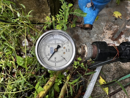 ไฟล์แนบ การประปาส่วนภูมิภาคสาขากระบี่ ดำเนินการตามแผนงานบริการและควบคุมน้ำสูญเสีย ตรวจสอบแรงดันน้ำ บริเวณพื้นที่ ม.8 ตำบลทับปริก อำเภอเมือง จังหวัดกระบี่ 