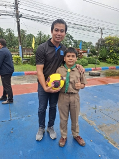 ไฟล์แนบ การประปาส่วนภูมิภาคสาขาสายบุรี  มอบอุปกรณ์กีฬาให้กับโรงเรียนชุมชนบ้านละหารมิตรภาพที่ 113 ตามโครงการ เปลี่ยนขยะเป็นโอกาส