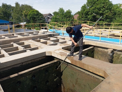 ไฟล์แนบ กปภ.สาขากาญจนบุรี ทำกิจกรรมล้างถังตกตะกอน โรงกรองน้ำขนาด 400 ลบ.ม./ชม. สถานีผลิตน้ำแม่ข่ายกาญจนบุรี