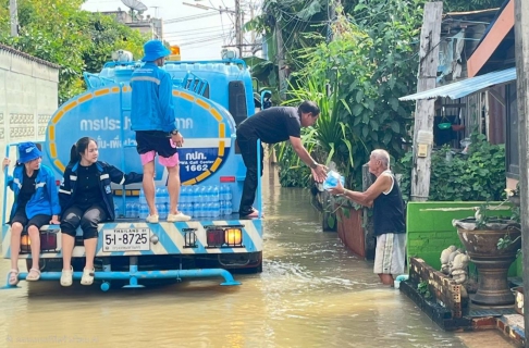 ไฟล์แนบ กปภ. ระดมกำลังรับมือน้ำท่วมใต้ พร้อมส่งน้ำสะอาดช่วยเหลือประชาชน