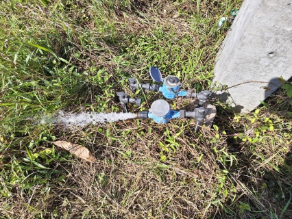 ไฟล์แนบ กปภ.สาขากำแพงเพชร ส่งมิสเตอร์ประปา ตรวจสอบเหตุน้ำไม่ไหล  เร่งแก้ไขแล้วเสร็จ ลูกค้าประทับใจบริการรวดเร็วทันใจ