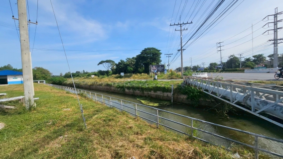 ไฟล์แนบ กปภ.สาขาพนมทวน เข้าร่วมกิจกรรมจิตอาสาบำเพ็ญสาธารณประโยชน์และสาธารณกุศลถวายพระราชกุศล