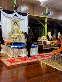 ไฟล์แนบ กปภ.สาขาพนมสารคาม ร่วมพิธีบำเพ็ญกุศลสวดพระอภิธรรม เพื่อถวายพระราชกุศล แด่สมเด็จพระนางเจ้าสิริกิติ์ พระบรมราชินีนาถ พระบรมราชชนนีพันปีหลวง