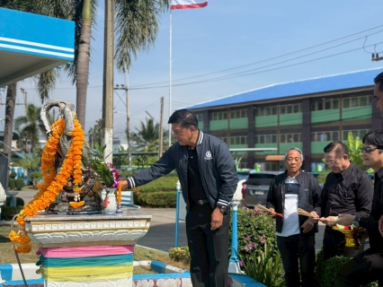 ไฟล์แนบ การประปาส่วนภูมิภาคสาขาสามพราน ให้การต้อนรับนายจิรชัย มูลทองโร่ย อดีตสมาชิกวุฒิสภา ในโอกาสเยี่ยมชมและร่วมกิจกรรมปลูกต้นไม้