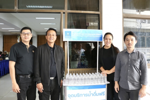 ไฟล์แนบ กปภ.สาขาสมุทรสาคร (พ) ออกหน่วยบริการรับคำร้องติดตั้งมาตรวัดน้ำประปา ภายใต้โครงการ ใกล้ชิดกว่าเดิม เติมใจให้กัน ให้บริการประชาชนในพื้นที่ตำบลหลักสาม