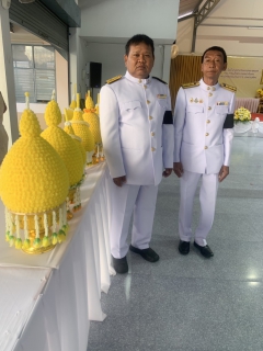 ไฟล์แนบ กปภ.สาขาย่านตาขาว เข้าร่วมกิจกรรมเนื่องในวันคล้ายวันพระบรมราชสมภพพระบาทสมเด็จพระบรมชนกาธิเบศร มหาภูมิพลอดุลยเดชมหาราช บรมนาถบพิตร วันชาติ และวันพ่อแห่งชาติ 