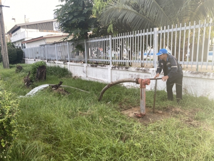 ไฟล์แนบ กปภ.สาขาภูเก็ต นำทีมลงพื้นที่ บริเวณท่าอากาศยานนานาชาติภูเก็ต อำเถอถลาง จังหวัดภูเก็ต ดำเนินการระบายตะกอนในเส้นท่อจ่ายน้ำ (Blow off)